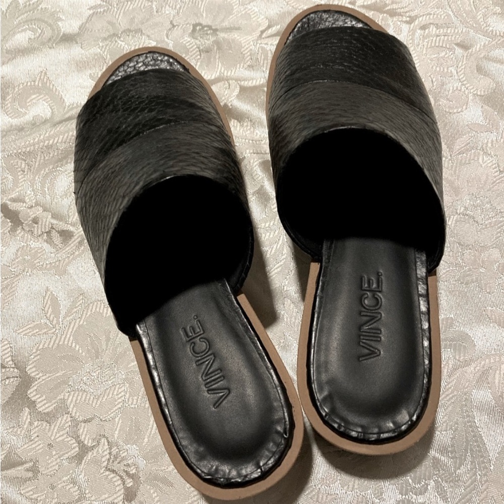 Black Leather Vince Slide Sandals Size 7